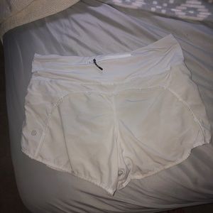 lululemon speed up short 2.5” inseam